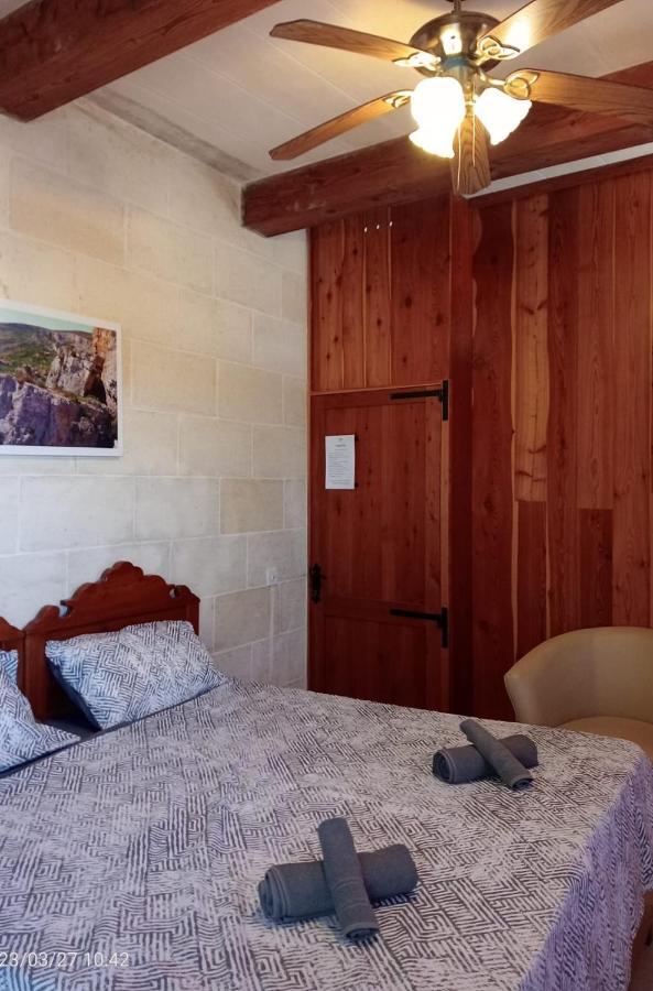 Bed And Breakfast "Selena" With Swim Pool Nadur Exterior photo